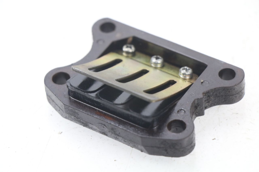 photo de INTAKE VALVE PEUGEOT TREKKER TKR 50 (2005 - 2014)