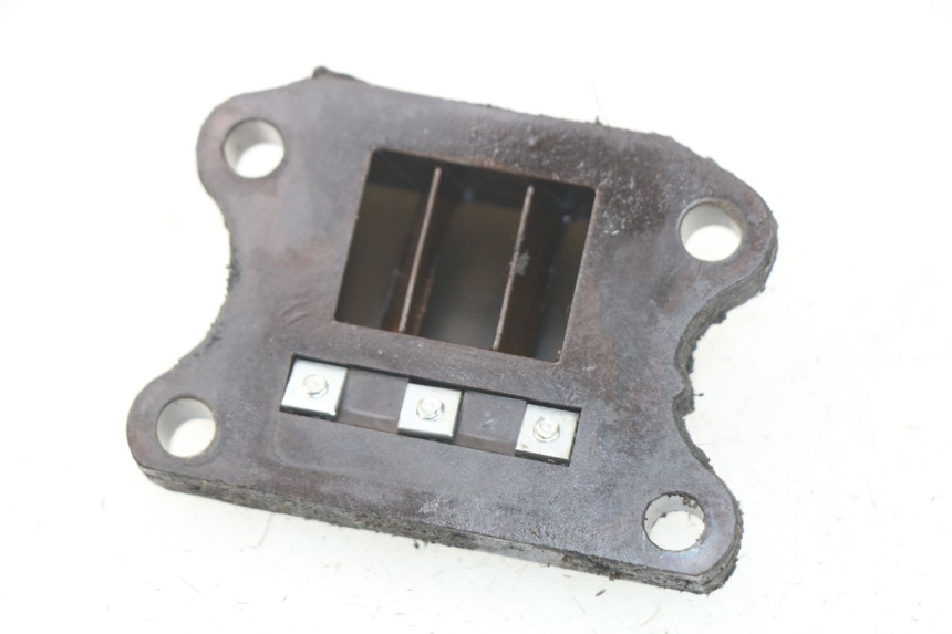 photo de INTAKE VALVE PEUGEOT VIVACITY 50 (2004 - 2009)