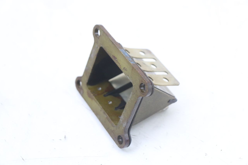 photo de INTAKE VALVE YAMAHA TDR DELTABOX 125 (1993 - 2003)