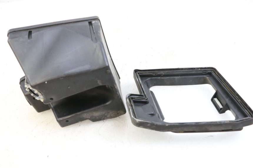 photo de GLOVE BOX BMW C1 125 (2000 - 2003)