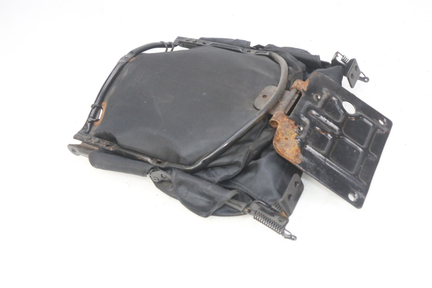 photo de GLOVE BOX KEEWAY HURRICANE 50 (2006 - 2019)
