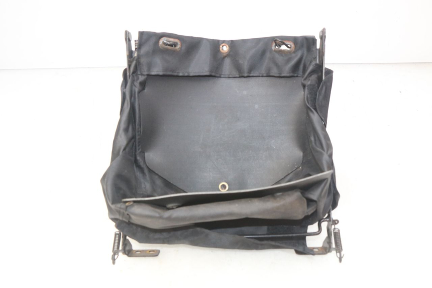 photo de GLOVE BOX KEEWAY HURRICANE 50 (2006 - 2019)