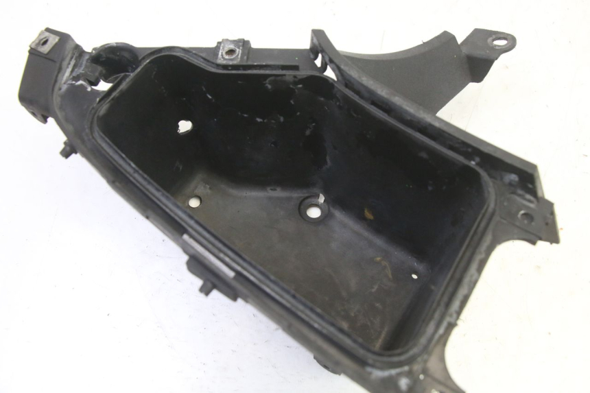 photo de GLOVE BOX HONDA NTV DEAUVILLE 650 (2001 - 2006)