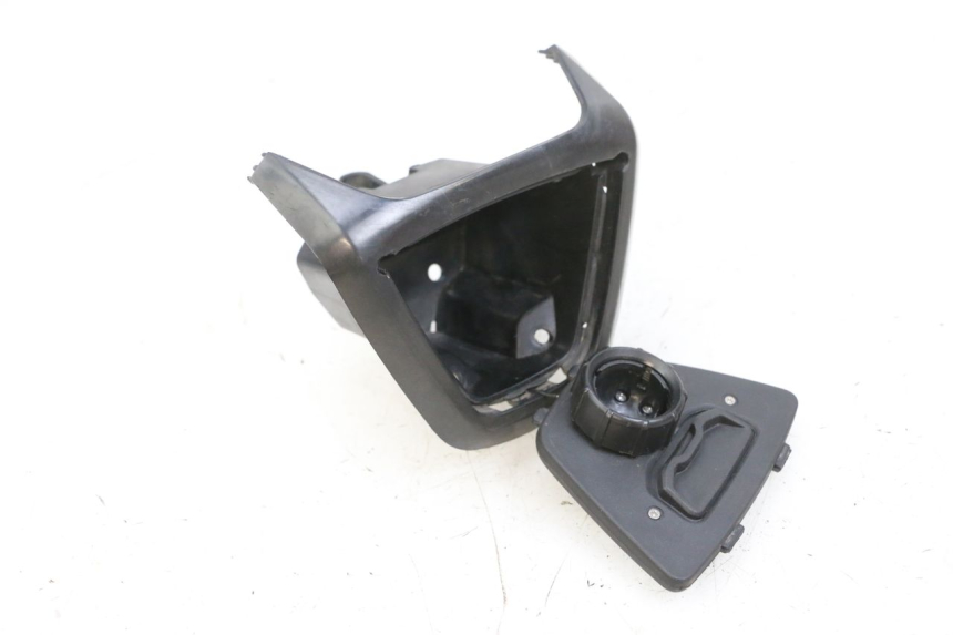 photo de GLOVE BOX PEUGEOT SPEEDFIGHT 4 4T EFI 50 (2021 - 2025) - Main view