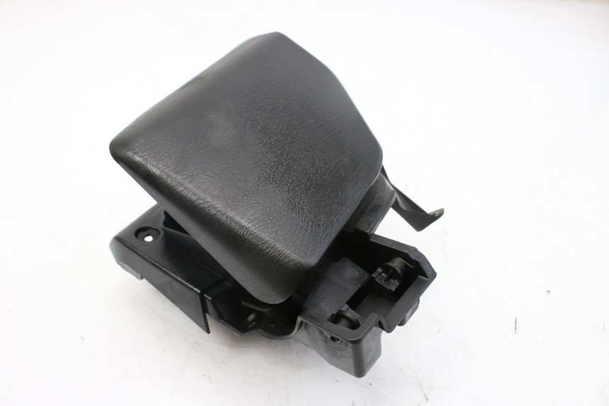 photo de GLOVE BOX SUZUKI AN BURGMAN 400 (2006 - 2010)