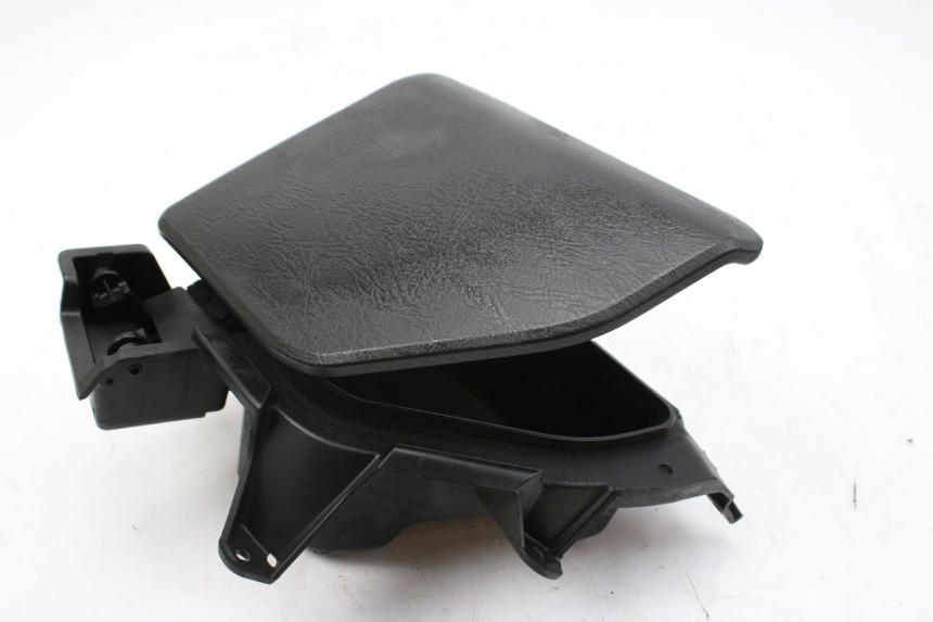 photo de GLOVE BOX SUZUKI AN BURGMAN 400 (2006 - 2010)