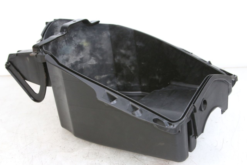 photo de GLOVE BOX PEUGEOT VIVACITY 125 (2010 - 2017)