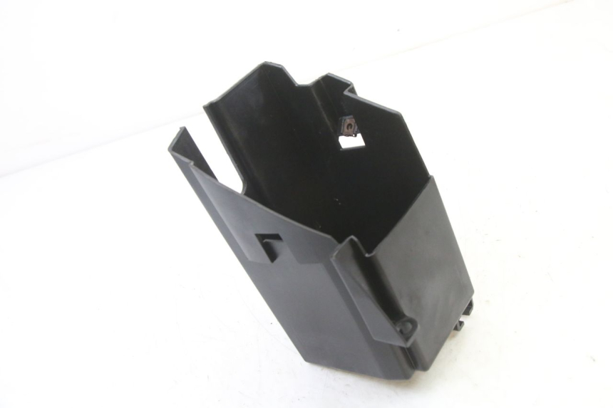 photo de GLOVE BOX YAMAHA XMAX X-MAX 125 (2006 - 2009)