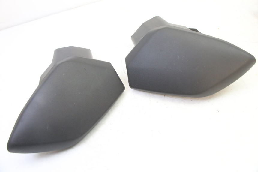 photo de GLOVE BOX YAMAHA XMAX X-MAX 125 (2021 - 2025)