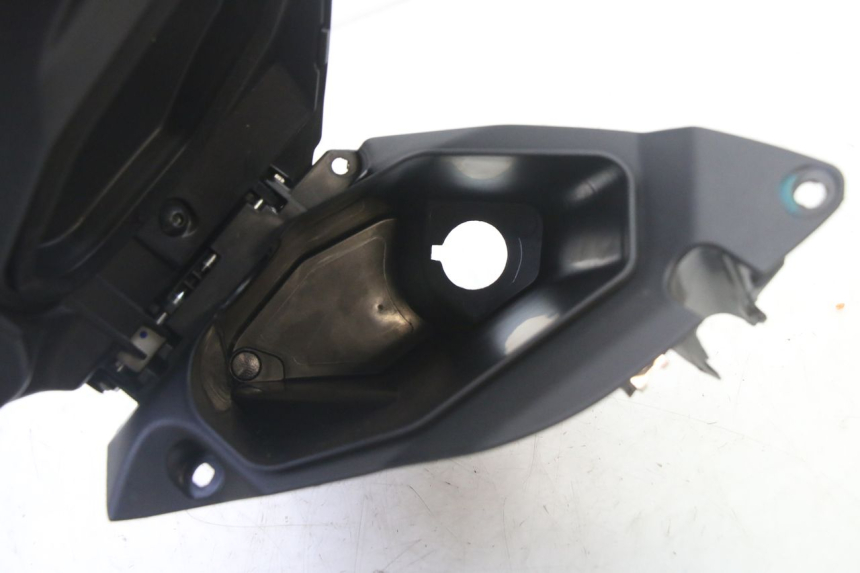 photo de GLOVE BOX YAMAHA XMAX X-MAX 125 (2021 - 2025)
