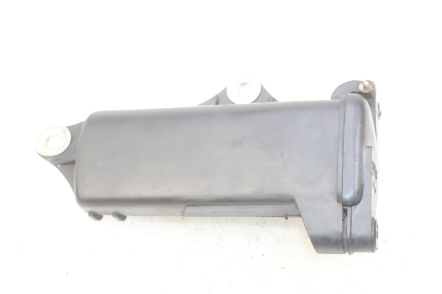 photo de GLOVE BOX HONDA XR L 125 (2003 - 2007)