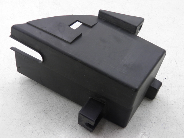 photo de GLOVE BOX YAMAHA XMAX X-MAX 125 (2006 - 2009)