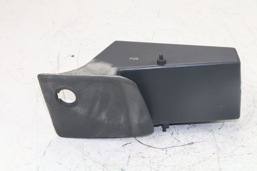 photo de GLOVE BOX YAMAHA YP MAJESTY 125 (2007 - 2010)