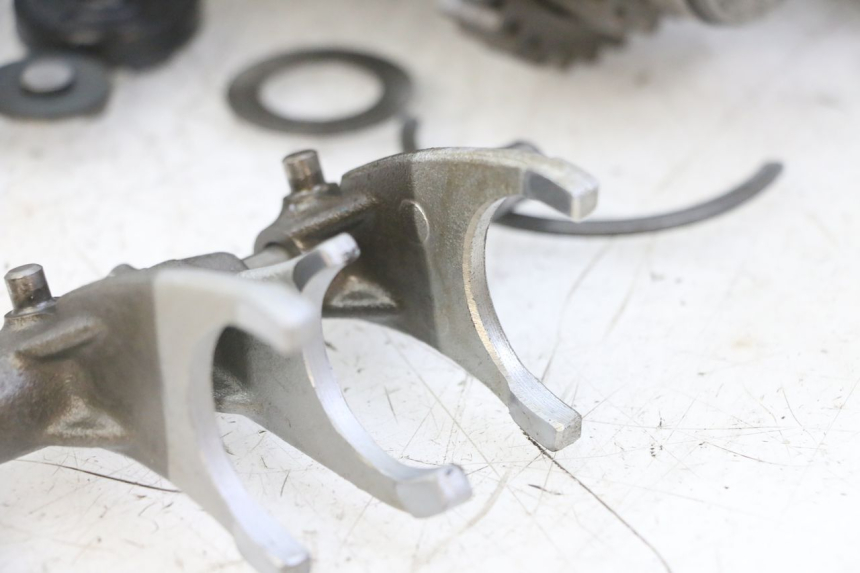 photo de GEARBOX SUZUKI GS GSE 500 (2001 - 2003)