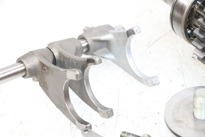 photo de GEARBOX SUZUKI GSX E 250 (1982 - 1983)