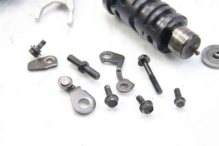 photo de GEARBOX YAMAHA FZS FAZER 600 (2001 - 2003)