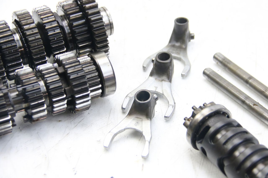 photo de GEARBOX YAMAHA FZS FAZER 600 (2001 - 2003)