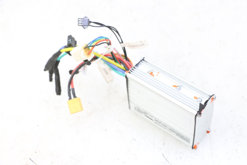 photo de CDI UNIT URBANGLIDE E-CROSS PRO 1
