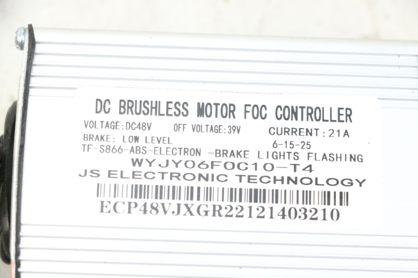 photo de CDI UNIT URBANGLIDE E-CROSS PRO 1