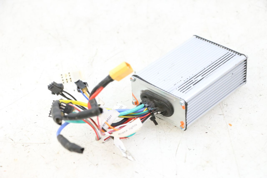 photo de CDI UNIT URBANGLIDE E-CROSS PRO 1