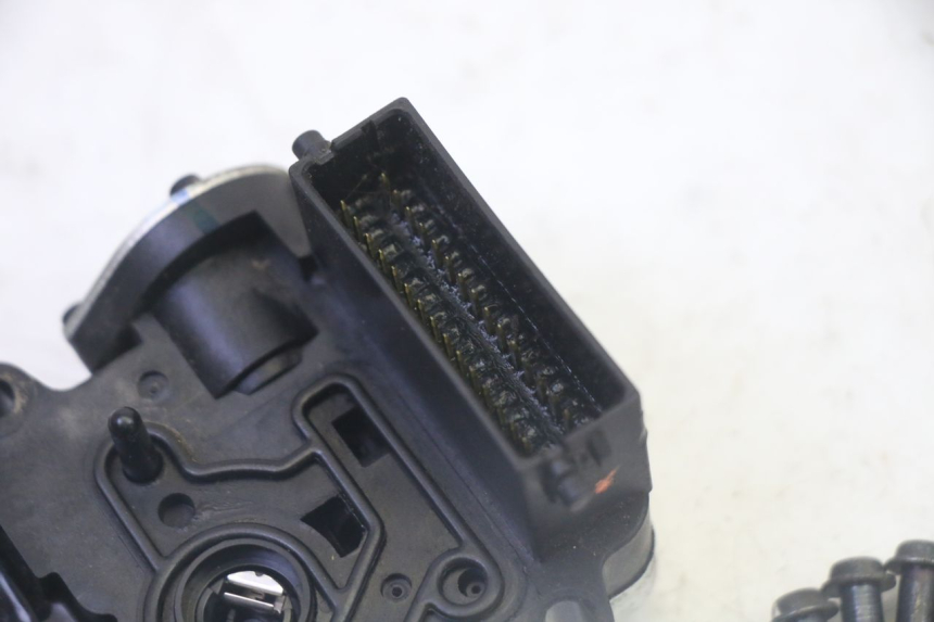 photo de CDI UNIT HONDA FES S-WING SWING ABS 125 (2007 - 2015)