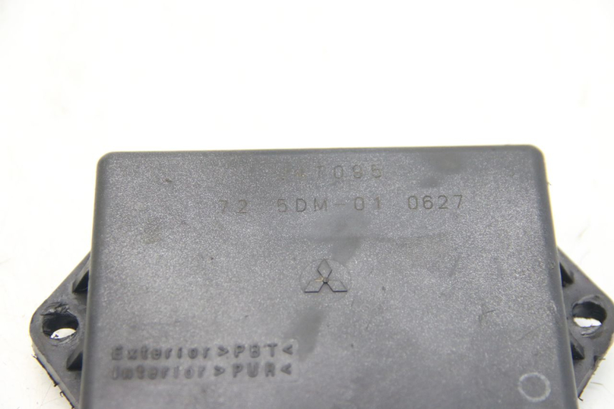 photo de CDI UNIT YAMAHA FZS FAZER 600 (2001 - 2003)