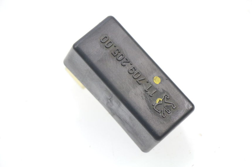 photo de CDI UNIT PEUGEOT LUDIX ONE 50 (2005 - 2008)