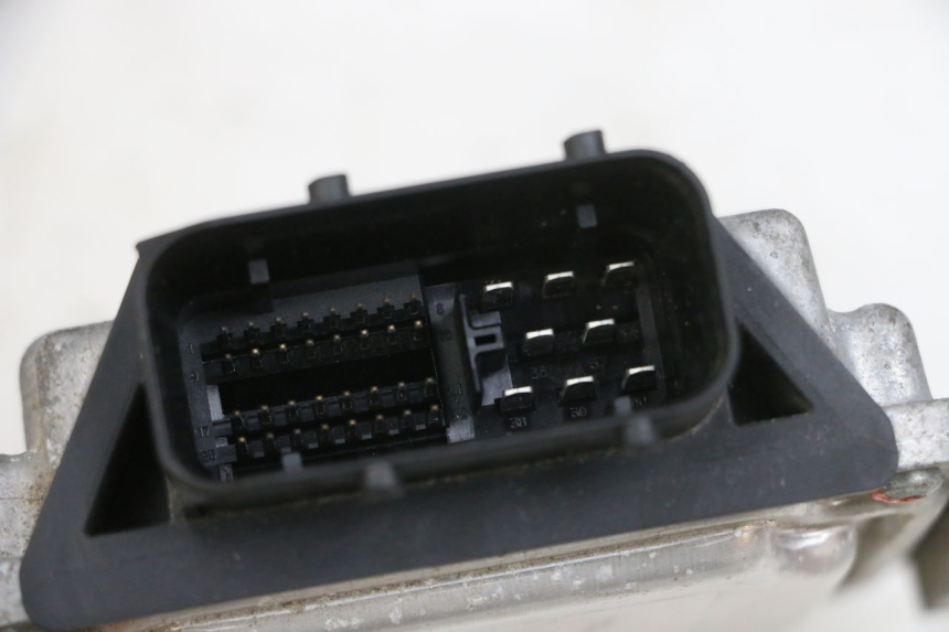 photo de CDI UNIT DAELIM S1 125 (2007 - 2016) - Alternative perspective