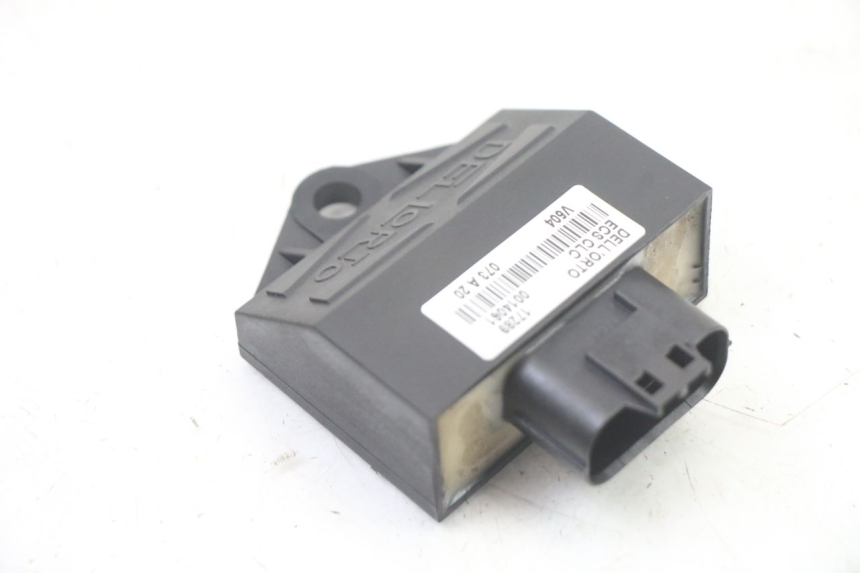 photo de CDI UNIT PEUGEOT TWEET 4T 50 (2018 - 2020)