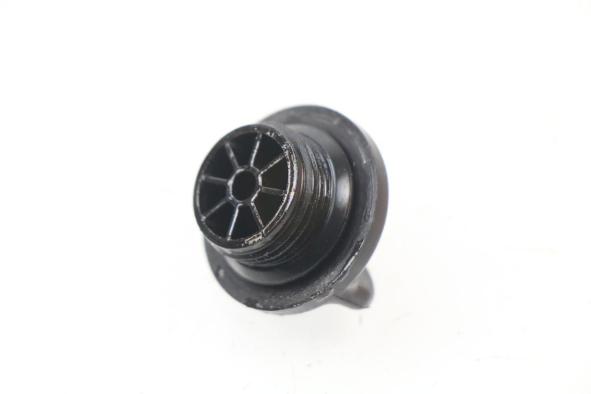 photo de OIL SUMP PLUG SUZUKI BURGMAN 650 (2002 - 2004)