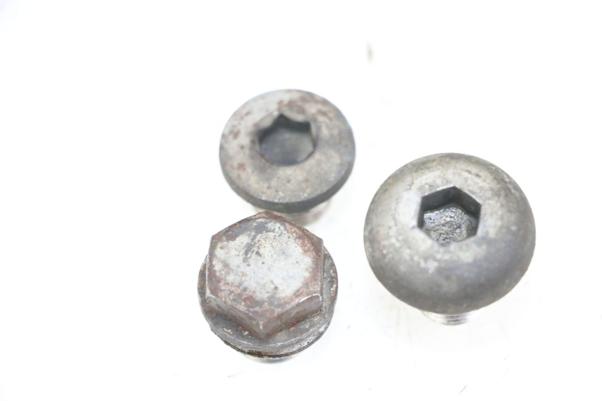 photo de ENGINE OIL CAP SUZUKI BURGMAN 650 (2013 - 2020)