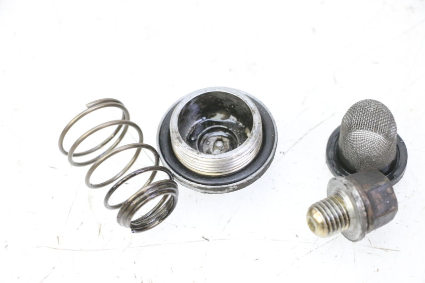 photo de ENGINE OIL CAP KYMCO GRAND DINK 125 (2008 - 2014)