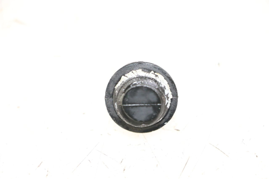 photo de ENGINE OIL CAP HONDA CR 85 (2003 - 2007)