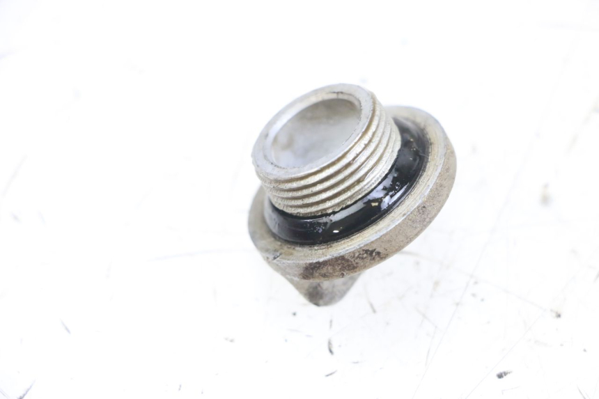 photo de ENGINE OIL CAP HYOSUNG GF 125 (2001 - 2005)