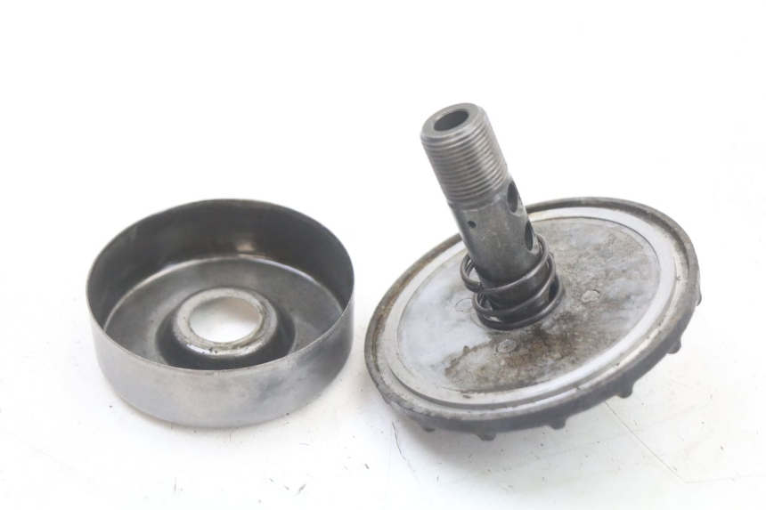 photo de ENGINE OIL CAP KAWASAKI GTR 1000 (1994 - 2004)