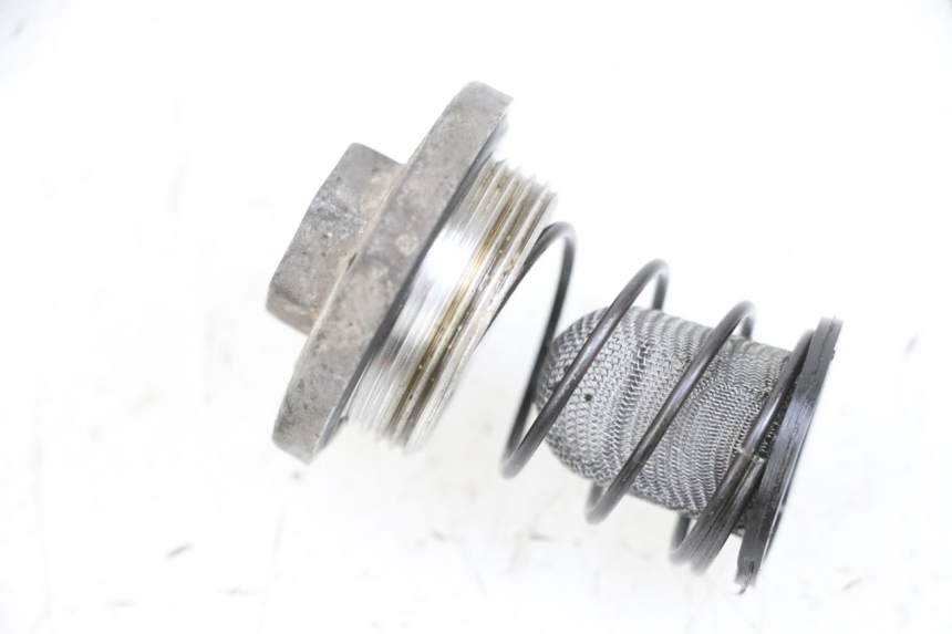 photo de OIL SUMP PLUG PEUGEOT KISBEE 4T 50 (2010 - 2017) - Zoom on usage condition