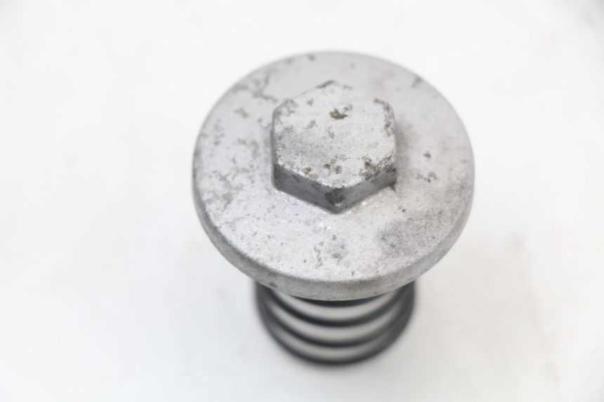 photo de OIL SUMP PLUG PEUGEOT KISBEE 4T 50 (2010 - 2017)