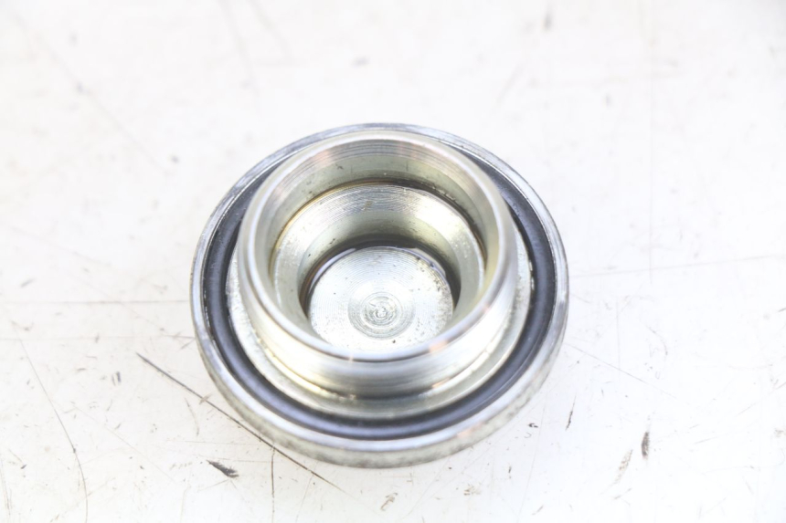 photo de ENGINE OIL CAP PIAGGIO XEVO - X EVO 125 (2007 - 2016)