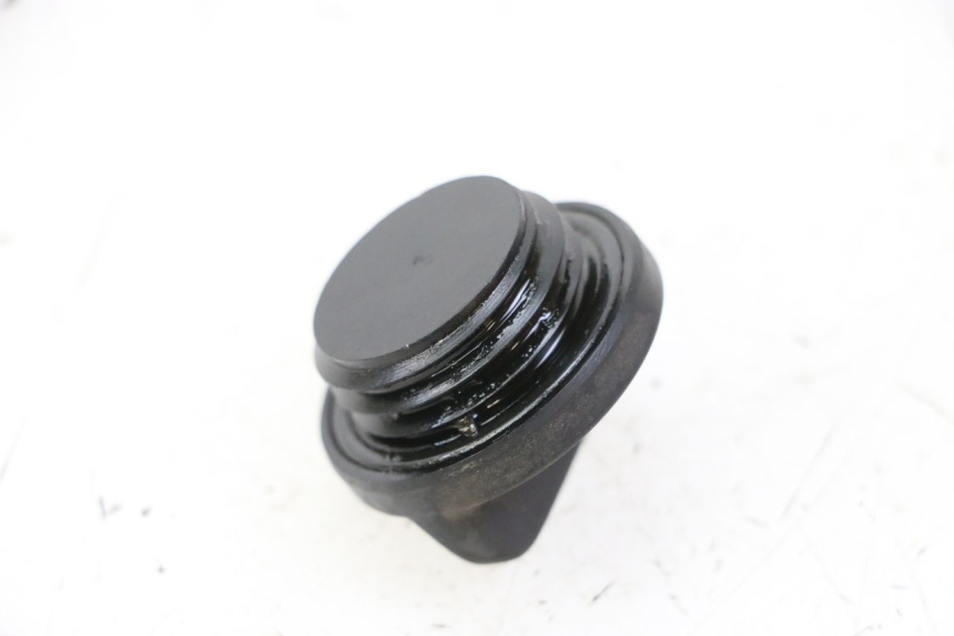 photo de ENGINE OIL CAP YAMAHA FZ6 FAZER S2 600 (2007 - 2011)