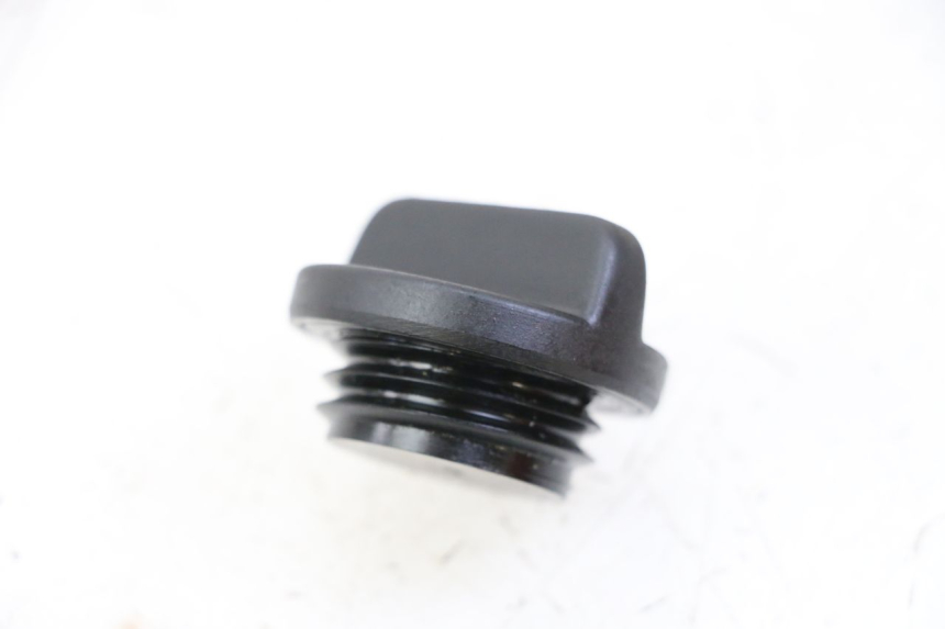 photo de ENGINE OIL CAP YAMAHA FZ6 FAZER S2 600 (2007 - 2011)