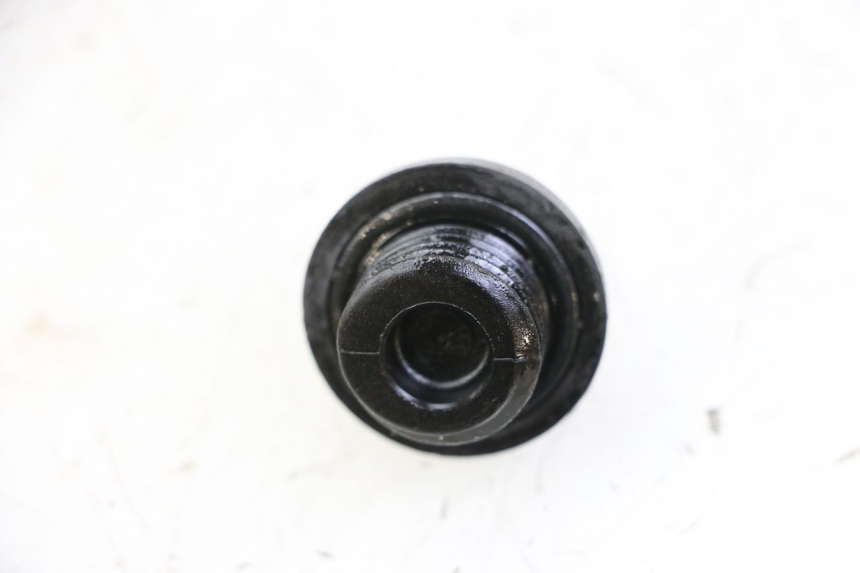 photo de ENGINE OIL CAP YAMAHA YP T-MAX TMAX 530 (2017 - 2020)
