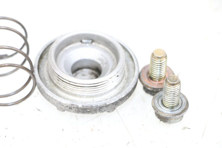 photo de ENGINE OIL CAP YAMAHA YP MAJESTY 125 (2002 - 2006) - Component detail