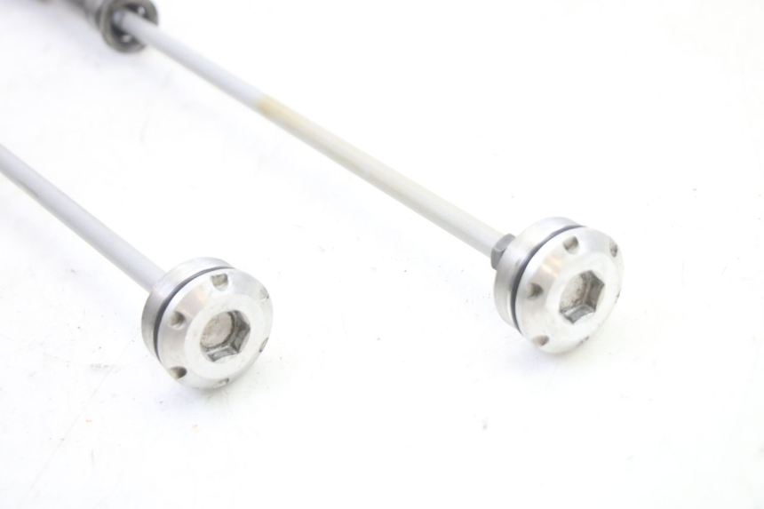 photo de FORK CAP HONDA ST PAN EUROPEAN 1300 (2002 - 2013)