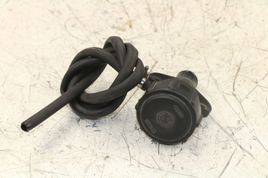 photo de RADIATOR CAP BMW K 75 RT 750 (1989 - 1997)