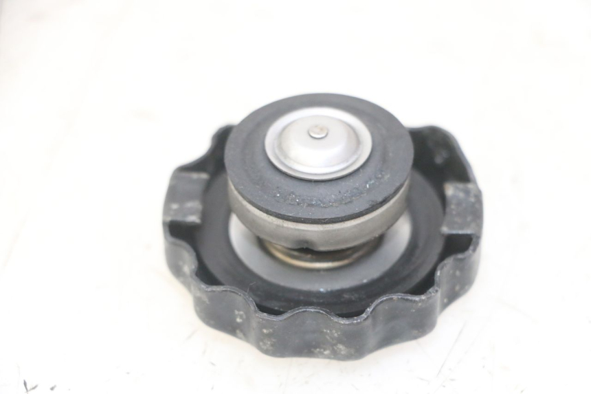 photo de RADIATOR CAP HONDA CBF 500 (2004 - 2007)