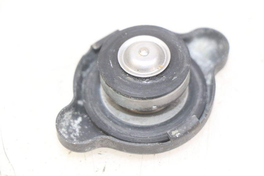 photo de RADIATOR CAP HONDA CRF CR-F 450 (2009 - 2012)