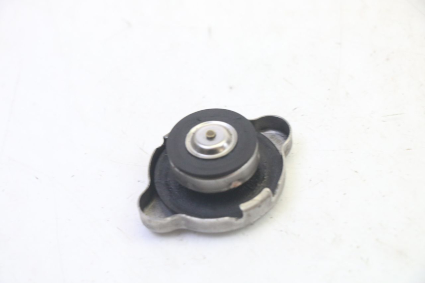 photo de RADIATOR CAP HONDA FES S-WING SWING ABS 125 (2007 - 2015)