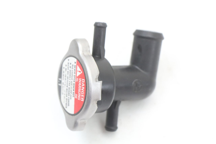 photo de RADIATOR CAP HONDA FJS SILVER WING SILVERWING 400 (2005 - 2008)
