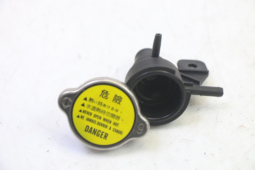 photo de RADIATOR CAP KYMCO GRAND DINK 125 (2002 - 2007)