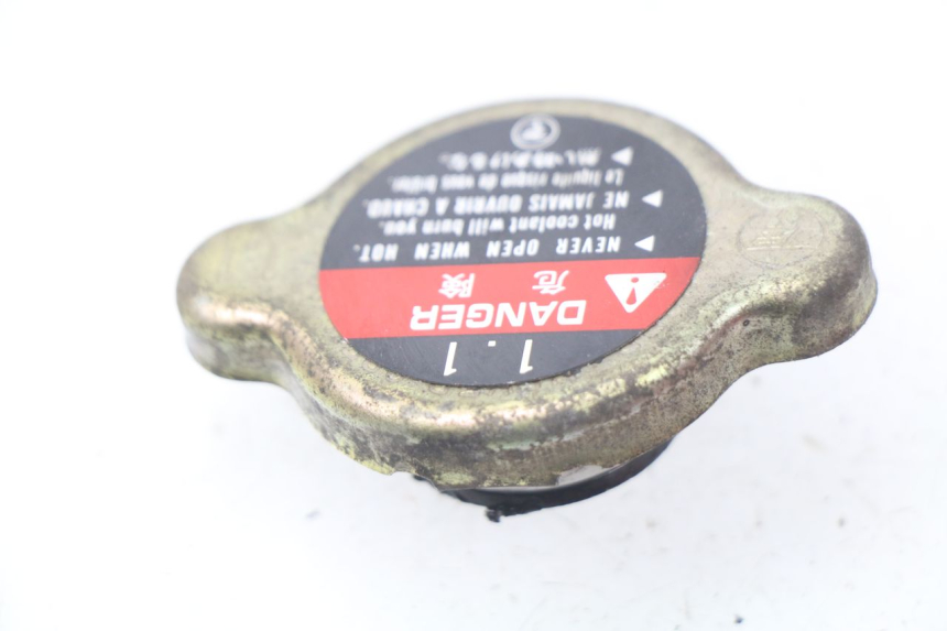 photo de RADIATOR CAP HONDA CBR 919 RR FIREBLADE 900 (1998 - 1999)